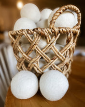 Load image into Gallery viewer, Scented Dryer Balls &amp; Refill Option
